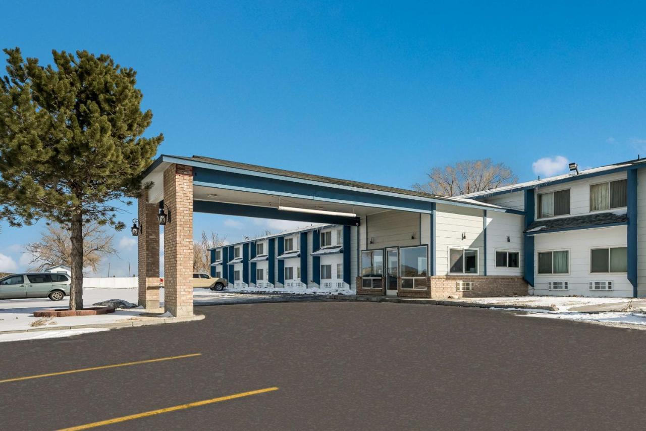 Surestay Hotel By Best Western Wells Exteriör bild