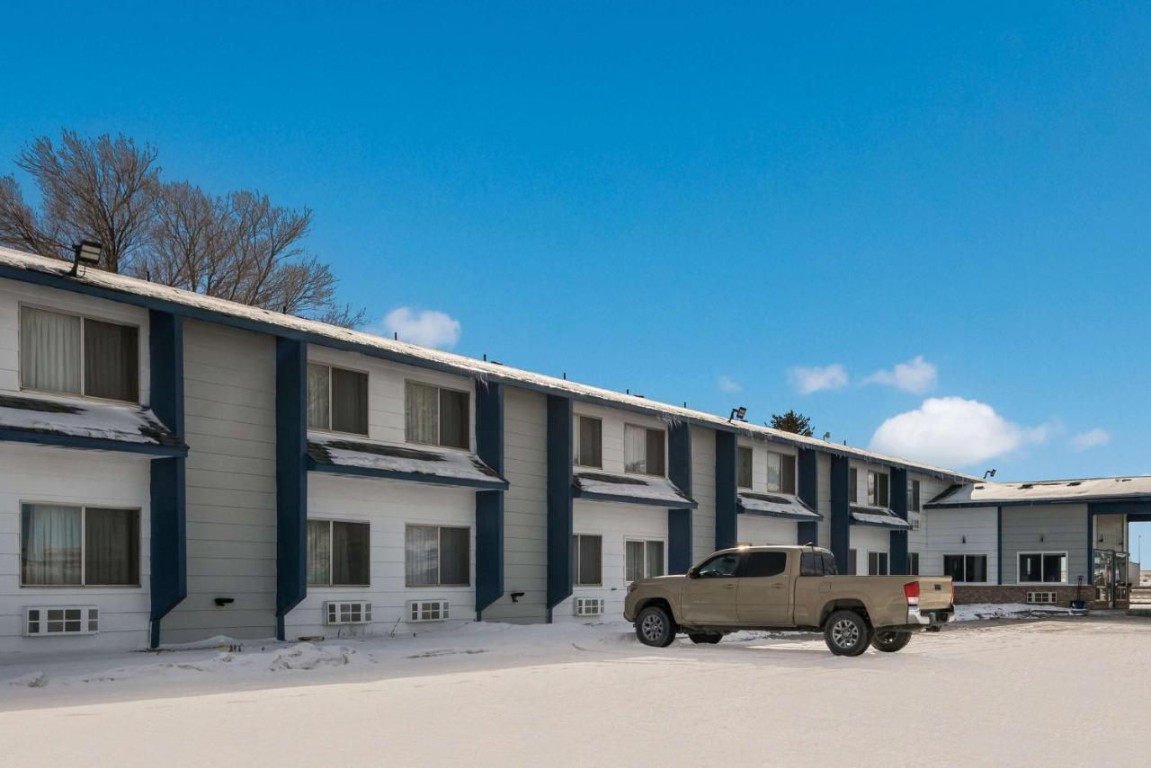 Surestay Hotel By Best Western Wells Exteriör bild