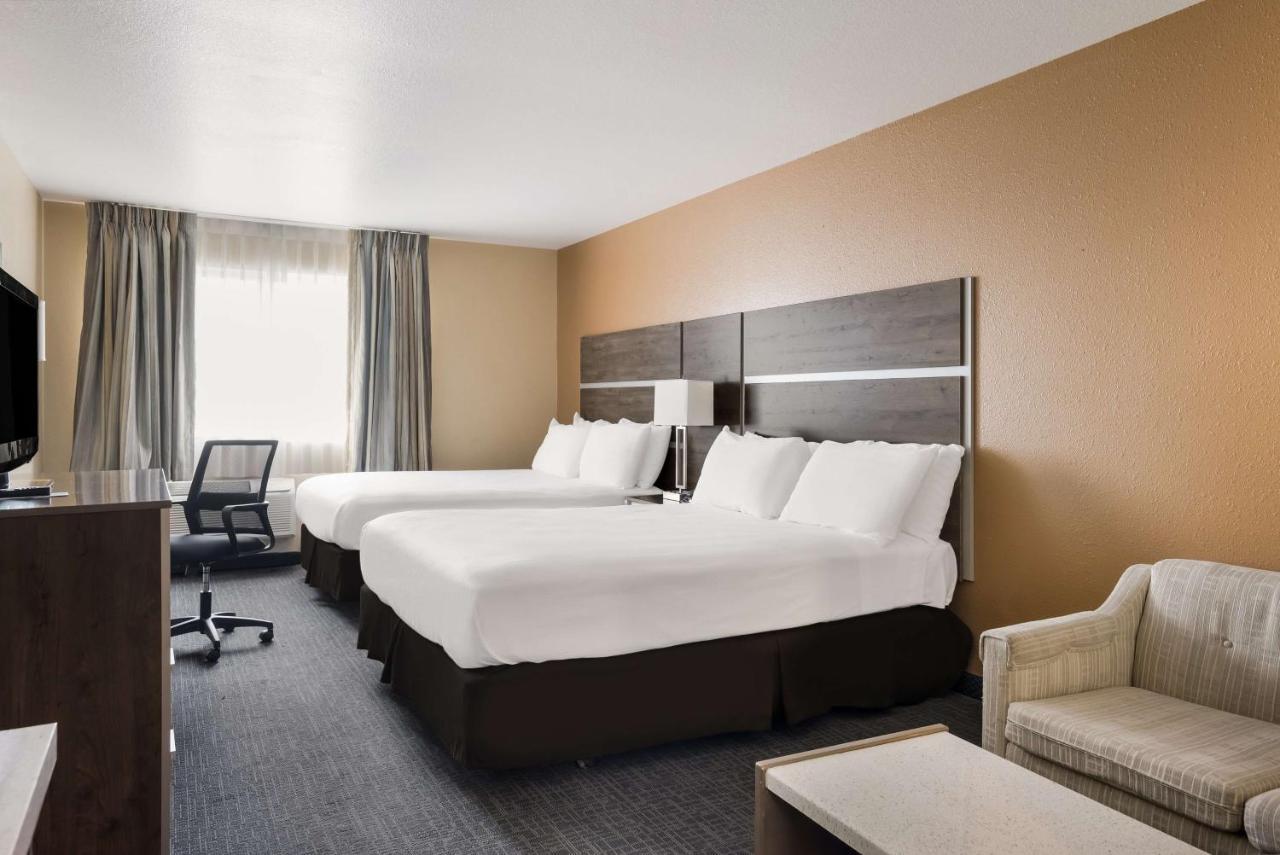 Surestay Hotel By Best Western Wells Exteriör bild