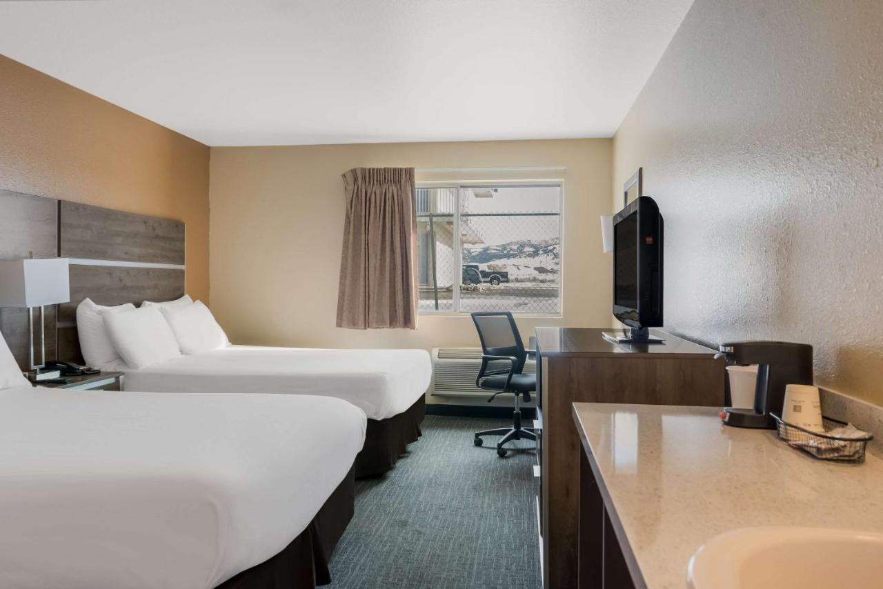 Surestay Hotel By Best Western Wells Exteriör bild
